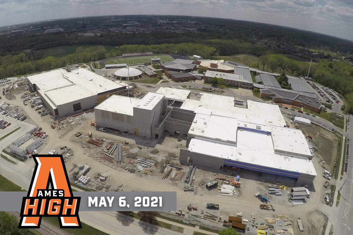 ACSD_News's tweet image. At the end of October 2021, 80% of the construction period had elapsed on the new Ames High School. Here is an aerial look at the progress dating back to August 2020. #AmesCSD #AmesHighPride