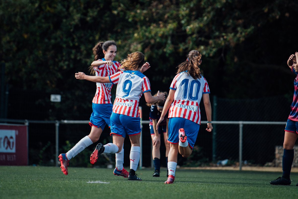 GFCAcademia's tweet photo. 🌝 𝗕𝗼𝗻𝗮 𝗻𝗶𝘁, 𝗯𝗹𝗮𝗻𝗰-𝗶-𝘃𝗲𝗿𝗺𝗲𝗹𝗹𝗲𝘀 ❤️🤍

#OrgullGironí #GFCAcadèmia https://t.co/42JEpzcRgv