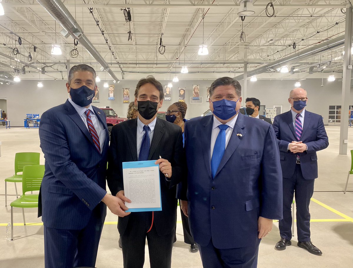AndyManar tweet picture