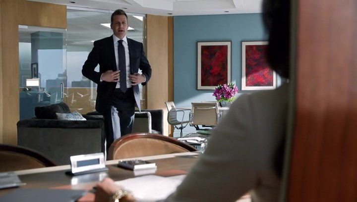 Citations_Suits's tweet photo. "La seule chose que ne veut pas un lion, c'est qu'on vienne lui servir son repas sur un plateau en argent." - Harvey
#S04E01 https://t.co/g1lUFNcJrg