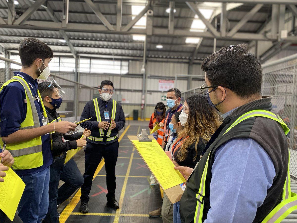 AmChamGT's tweet photo. #EstudioTomaDeTiempos l El estudio de toma de tiempos en courier, busca identificar áreas de mejora en el proceso de despacho de paquetes de importación.
@COMBEXIM @SATGT #CLADEC https://t.co/X2NtE4k0ei