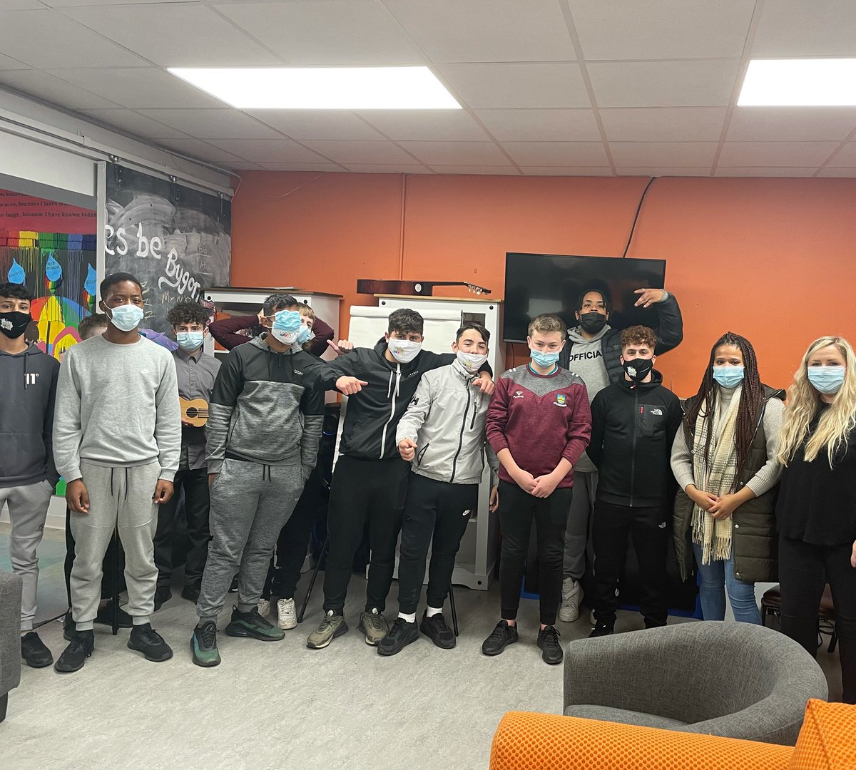 Myself and <a href="/AshMccormack11/">Aishling McCormack</a> gave a @SHC_Cork workshop to CDYS Mallow tonight! Lovely to see young people so engaged learning about #sexualhealth