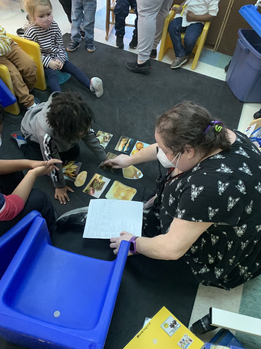 kdaniels223's tweet image. WE’re back…continuing to give students access to a high quality early education program. Diversity is everywhere. Our 3yr olds are learning about breads 🥖 from around the world. Today was coco bread from Jamaica 🇯🇲 and plait bread from Guyana 🇬🇾 Yum!  #powerofwecsd #netde