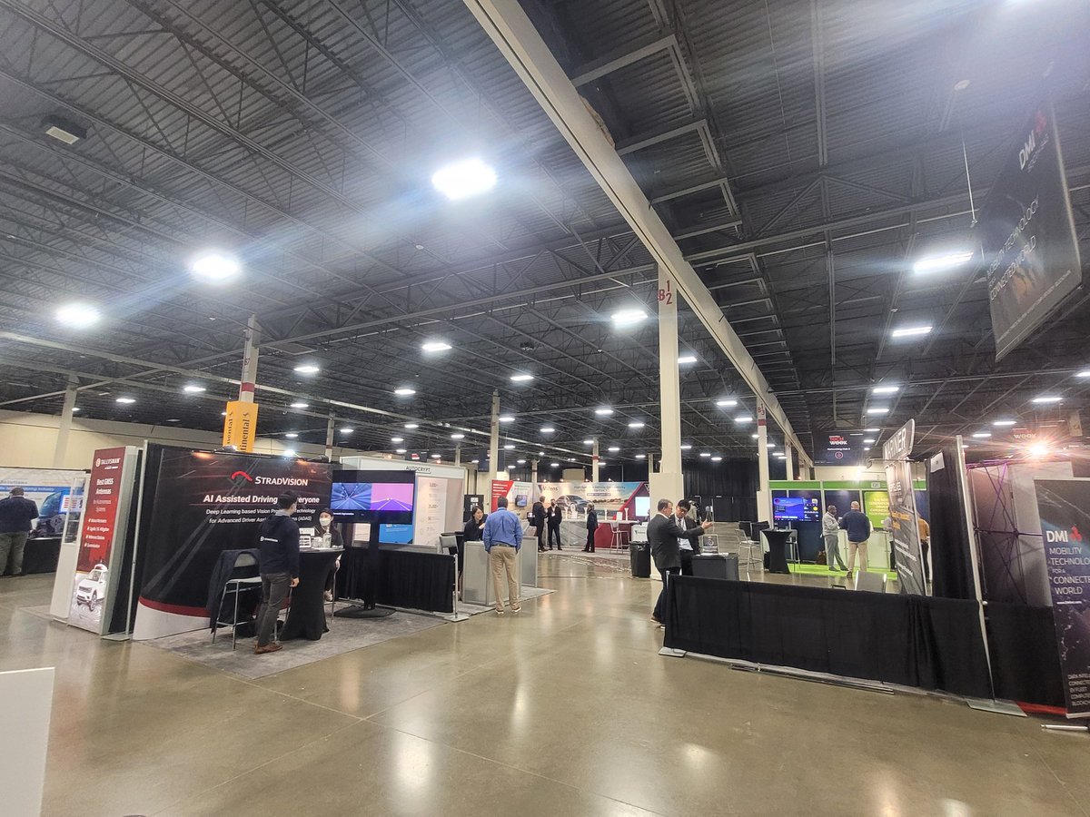 MattMyftiu's tweet image. @stradvision displays its vision processing technology for Autonomous Vehicles and ADAS at #automotivetechweek in Novi, which runs through Wednesday. #autonomous #ADAS #StradVision