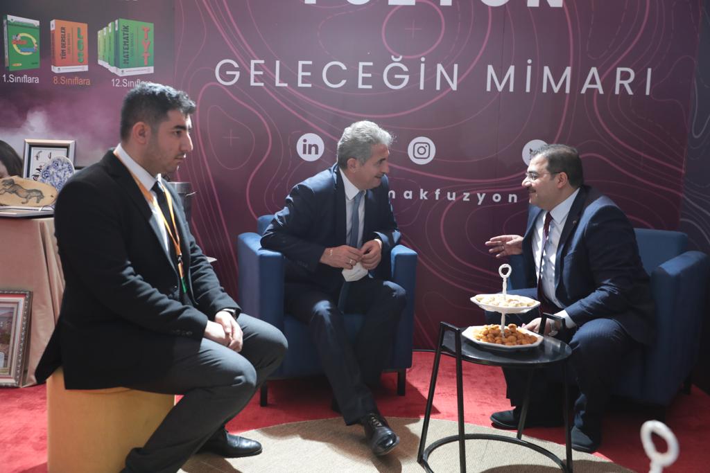 Tam Bana Göre Gençlik Festivalindeki stantları ziyaret ettik. 

Gençlerimizi tarihin sıfır noktası Haliliye ilçemizin stantına bekleriz.