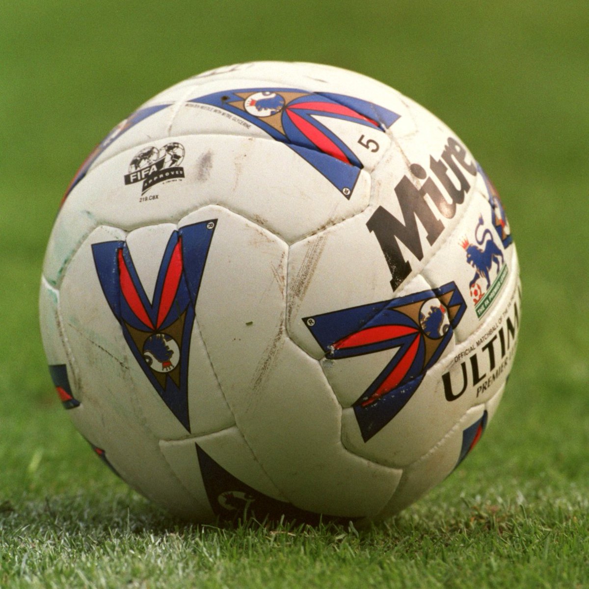 Classic Football Shirts tweet media