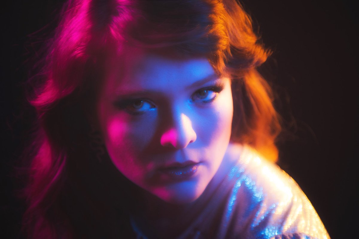 iloveparallels's tweet photo. Are you a fan of the movie “Drive”? Stay tuned this Friday for a new collaboration with my dear friend @futurecopofficial 🖤📸 @bradakinnan https://t.co/a2QHHSk1Sy
