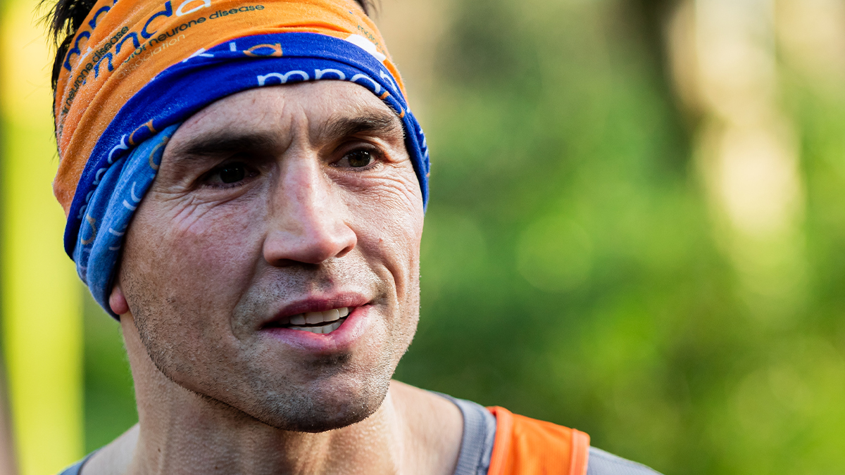 mndassoc's tweet photo. This Monday morning, Kevin Sinfield will begin his epic #TheExtraMile challenge.

He'll be running 101 miles from Leicester to Leeds in 24 hours all in honour of his best mate, Rob Burrow.

Find out how you can support Kev on route and donate here 🧡 https://t.co/o1GbUJ4j5H! https://t.co/lSYIkgb9oS