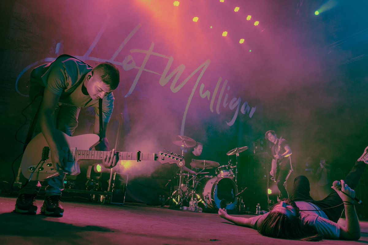 kaydargs's tweet photo. the mullies last night in denver !
SLC tonight 💫 https://t.co/3AMDIQriot