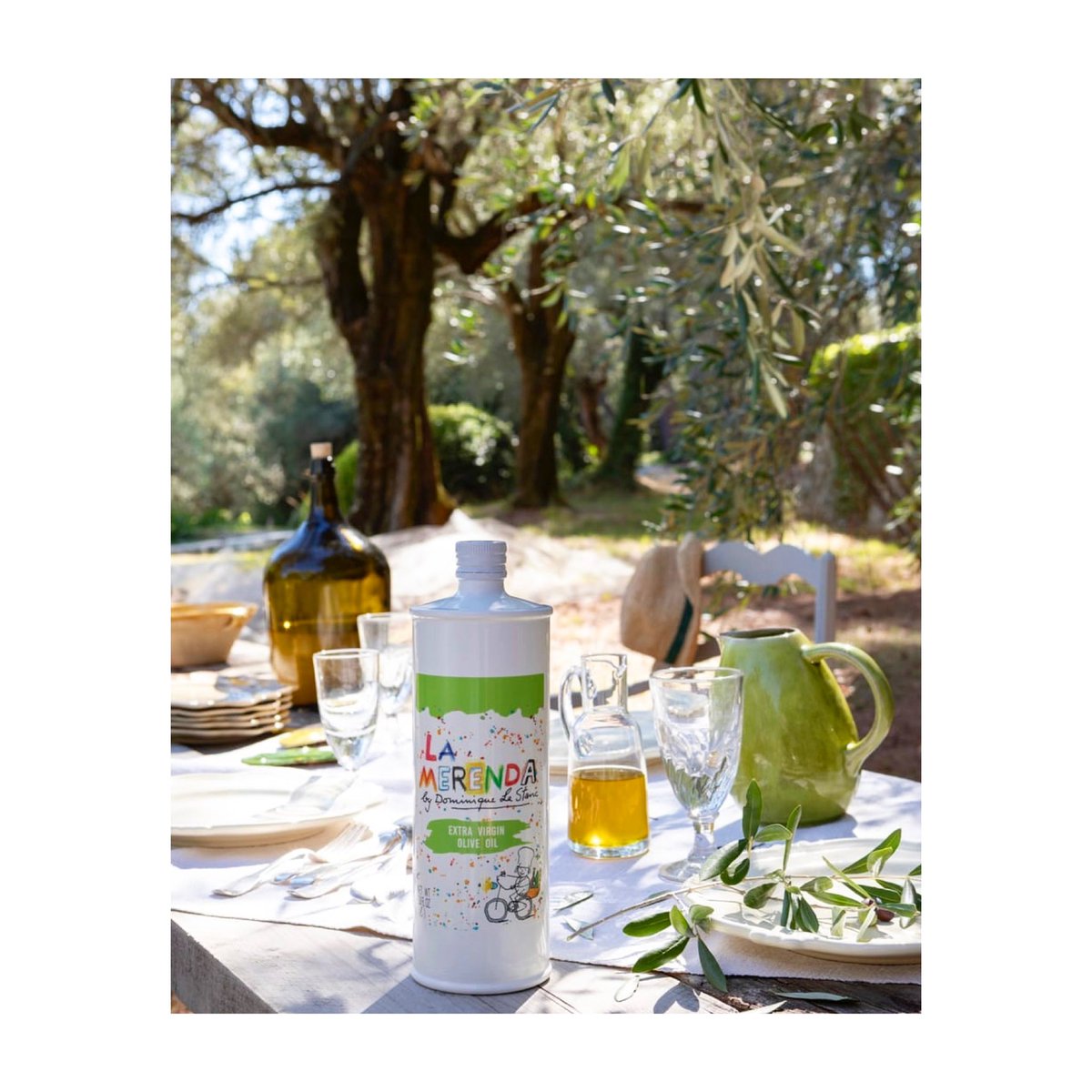 Galateofriends's tweet photo. Repost from Nice @lamerenda on aime les amis de @lamerendanice #amitié #friendship @galateofriends #marcobonaldo #foodline #extravirginoliveoil #liguria #riviera @xaviersainta @daniellelestanc #dominiquelestanc #gourmet #cool https://t.co/Zqf9MWX5la