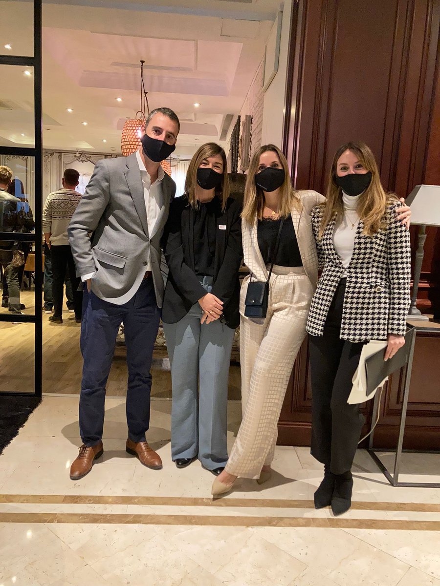 Jornada experiencial en busqueda del mejor talento, liderado por este equipazo !! 
.
.
.
#wearemelia #employerbranding #employeeexperience #talentdaymelia #meliagranada <a href="/MeliaCareers/">𝗠𝗲𝗹𝗶𝗮 𝗖𝗮𝗿𝗲𝗲𝗿𝘀</a>