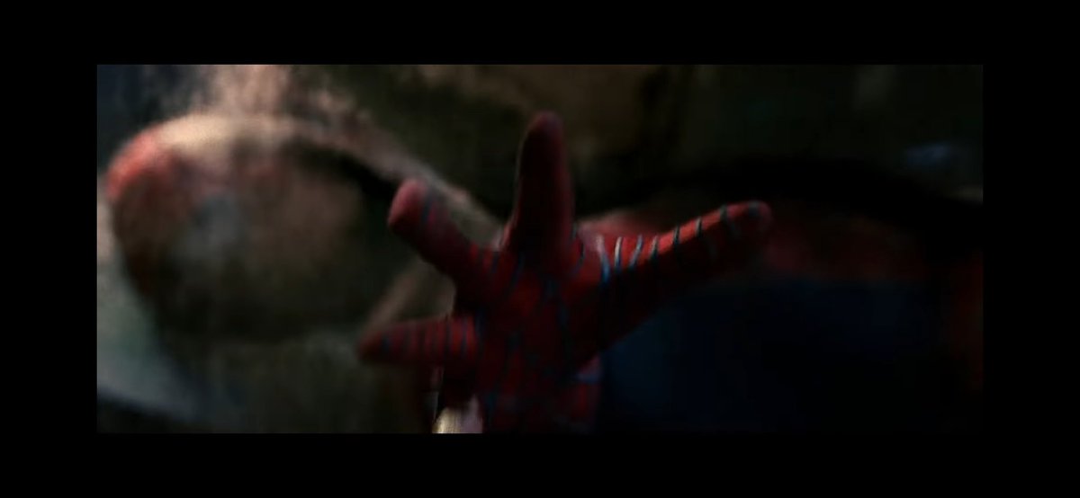 ThatWeebArtist3's tweet photo. Spiderman No Way Home TV SPOT showing Andrew and Tobi👀
Okkkk this is happening 🥳
1st photo - Thats Andrew common
2nd, 3rd photo - Scenes from og #Spiderman3
#SpiderManNoWayHome #SpiderMan #SpiderManNoWayHomeTrailer https://t.co/P26UAoKQ0r
