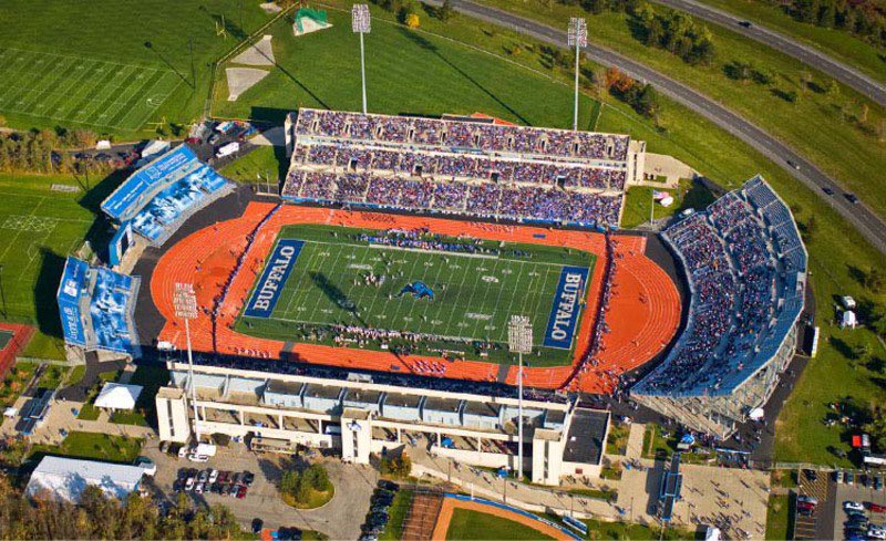 Truly blessed to receive my 1st D1 offer from The University Of Buffalo!! 🔵⚫️⚪️ <a href="/Coach_JoeyMoss/">Coach Joey Moss</a> <a href="/CoachDre12/">DeAndre Thompson</a> <a href="/CoachMoLinguist/">Maurice Linguist</a> <a href="/UncleFraz/">Fraz 🐙</a> @TDGSkills