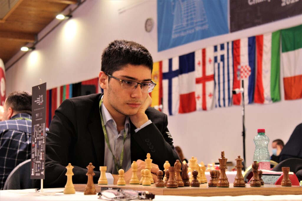 2700chess on X: Juniors are pretty active at the #GrandSwiss2021 and their  top player Firouzja (2776.5 +6.5) is now World #6 (↑3)!    / X