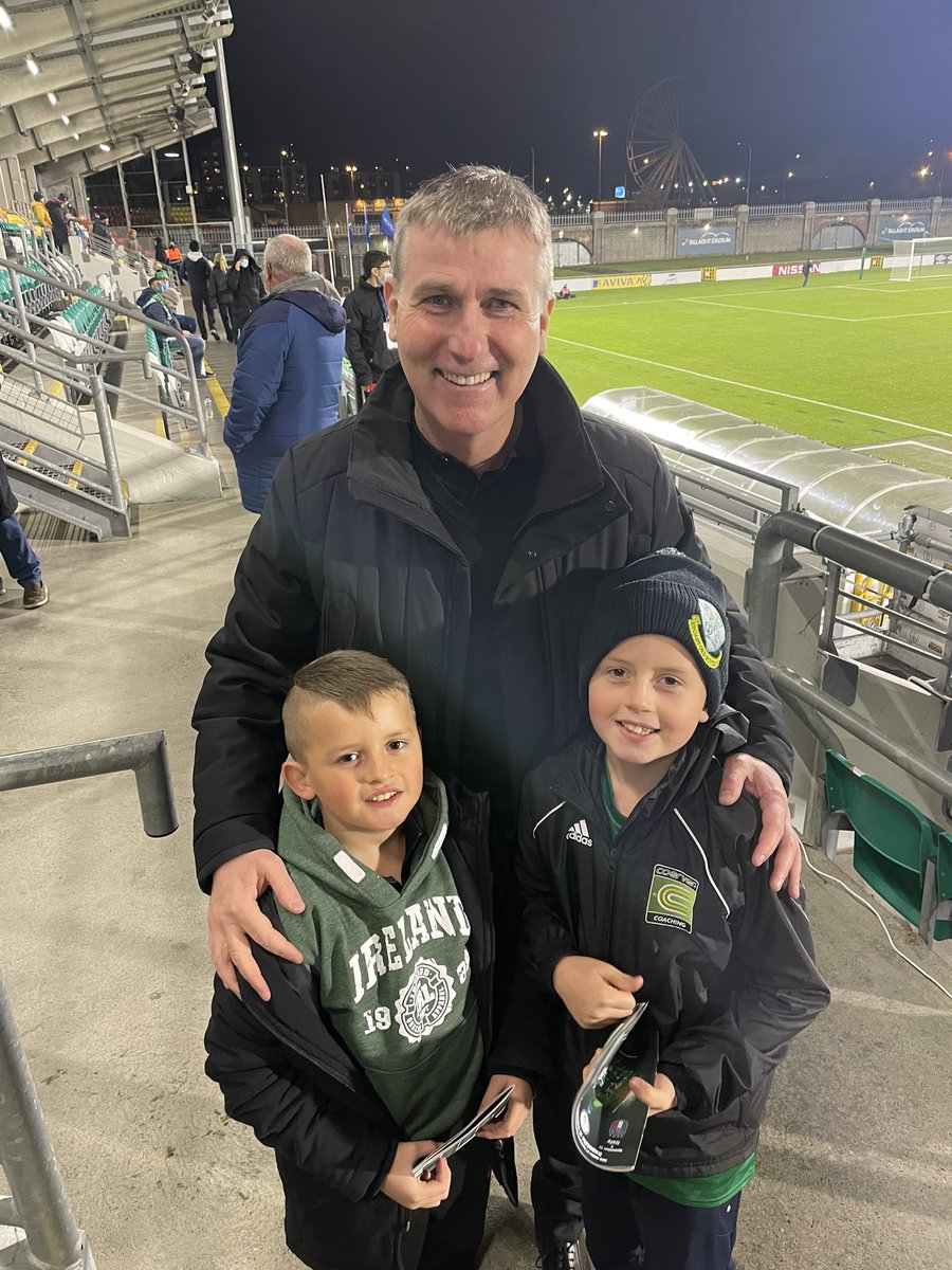 paulkeegs's tweet photo. The boss at the under 21s tonight @FAIreland #ireswe https://t.co/1xp0T0VkIv