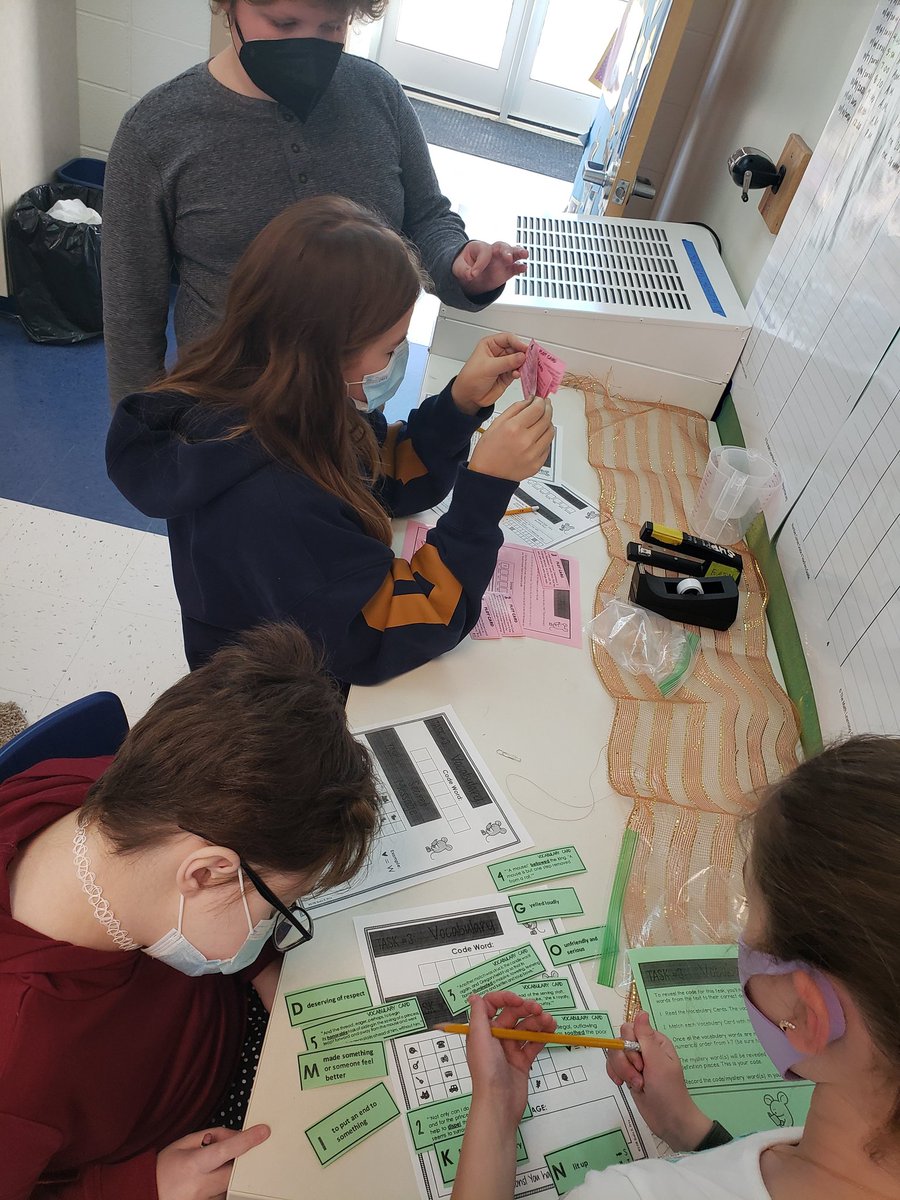 EatonTeaching's tweet photo. Continuing our #bcpsAEW with Literary Element Escape Rooms for our novels in our author study unit. Great teamwork and problem solving today! I wonder if they want to create their own... @sparksespta @SparksES_BCPS @MChykoLeighBCPS https://t.co/8tvD7BVIeS