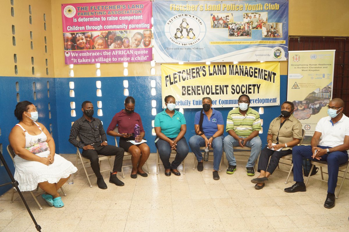 HumanSecurityJA's tweet photo. #HumanSecurityJA: Community members @Flmbsociety in West Kingston benefit from training, mentorship, income earning events resources implemented by @UNDPJamaica and The Jamaica 4H under @UNhumansecurity Joint @UN /Gov.of Jamaica HSTF Programme. Photo link: https://t.co/CLN5Nh4wwJ https://t.co/Pag12gG40t