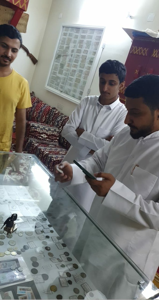 ALGHWANEM's tweet photo. #زيارة_للمتحف
تشرفت اليوم بزيارة الدكتور محمد الودعاني والاخ فهد الودعاني والاخ أحمد العبدلي
لمتحفي الخاص وذلك للإطلاع والتعرف على مقتنيات المتحف . https://t.co/OxpjO9uEfk