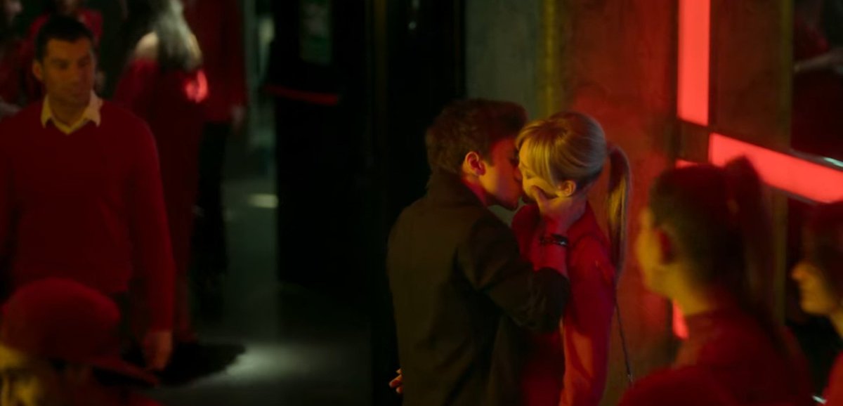 dailycarmuel's tweet photo. “and there we are again, when nobody had to know, you kept me like a secret but i kept you like an oath” https://t.co/1l3fo0CuGG