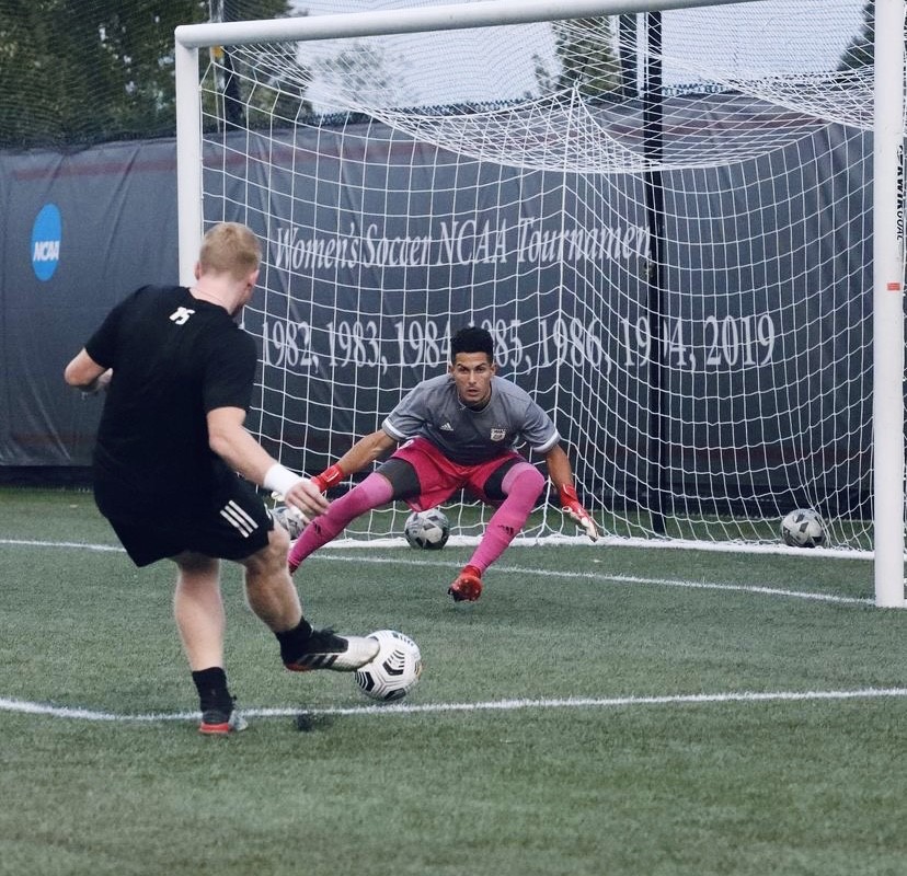 BryantGradProg's tweet image. Congratulations to Bryant MBA students, Tommy Murray and Jack Bacon, on being named to the NEC All-Tournament Team! @Bryantmensoccer 

#BeBryant #BryantMBA #graduateprograms #bryantathletes