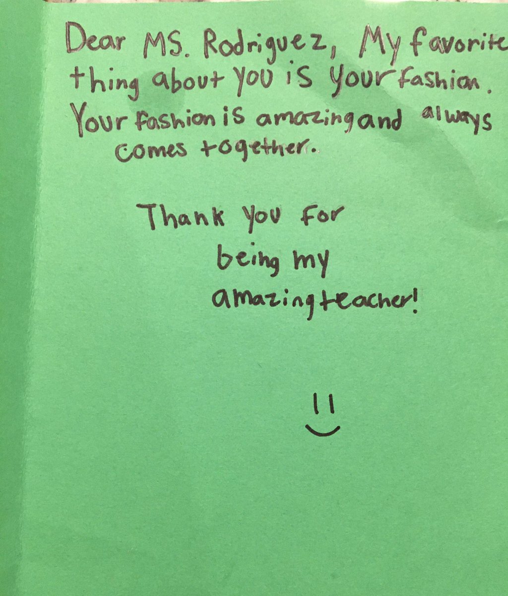 DHPMath's tweet photo. I love these hand made thank you notes 😍 You made my day! #beingatecherisawesome #touchinghearts #changinglives #americanadventure🇺🇸  #coolteacher👩🏻‍🏫@DHPMath @HybridPrep https://t.co/Y8pbK9o66C