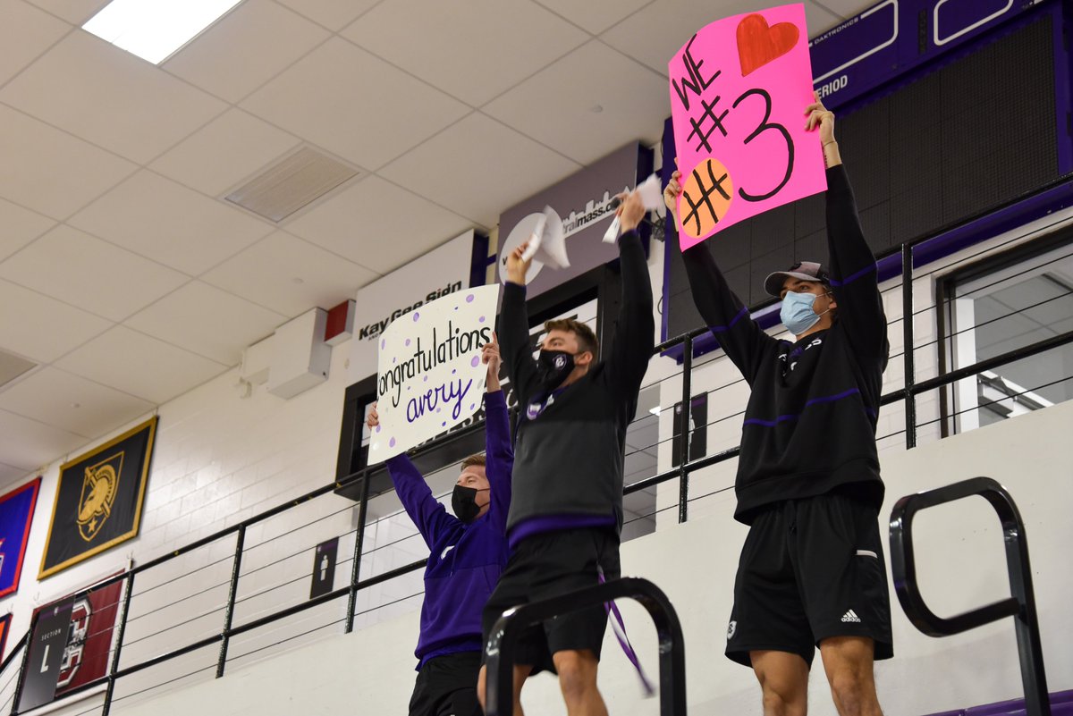 Congrats on hitting an amazing milestone, <a href="/averylabarbera/">Avery LaBarbera</a>! We're proud to cheer you and all of <a href="/HCrossWBB/">Holy Cross Women's Basketball</a> on. 

#GoCrossGo