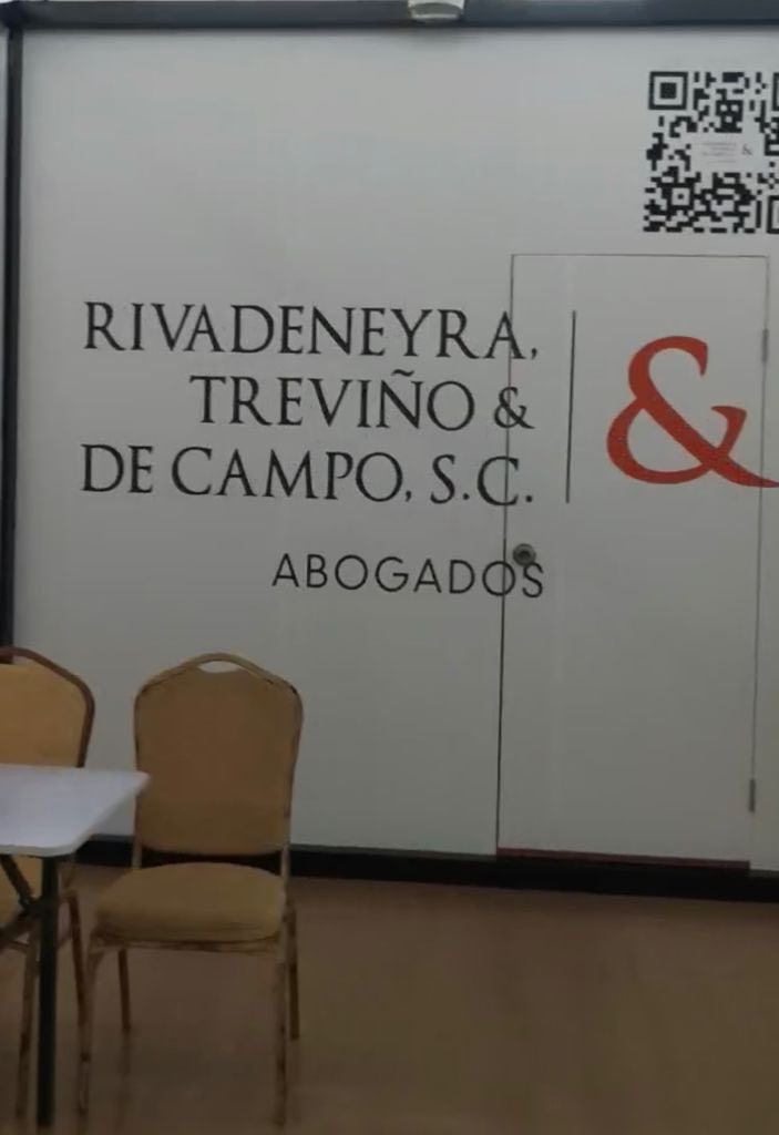 fernandotrevino's tweet photo. @rtydc_oficial presente en el CHINA-LAC 2021 en Chongqing,   gracias a @Vidaurm  y a Manuel Sánchez. Haciendo camino por los mercados asiáticos. https://t.co/ySd8bAezPM