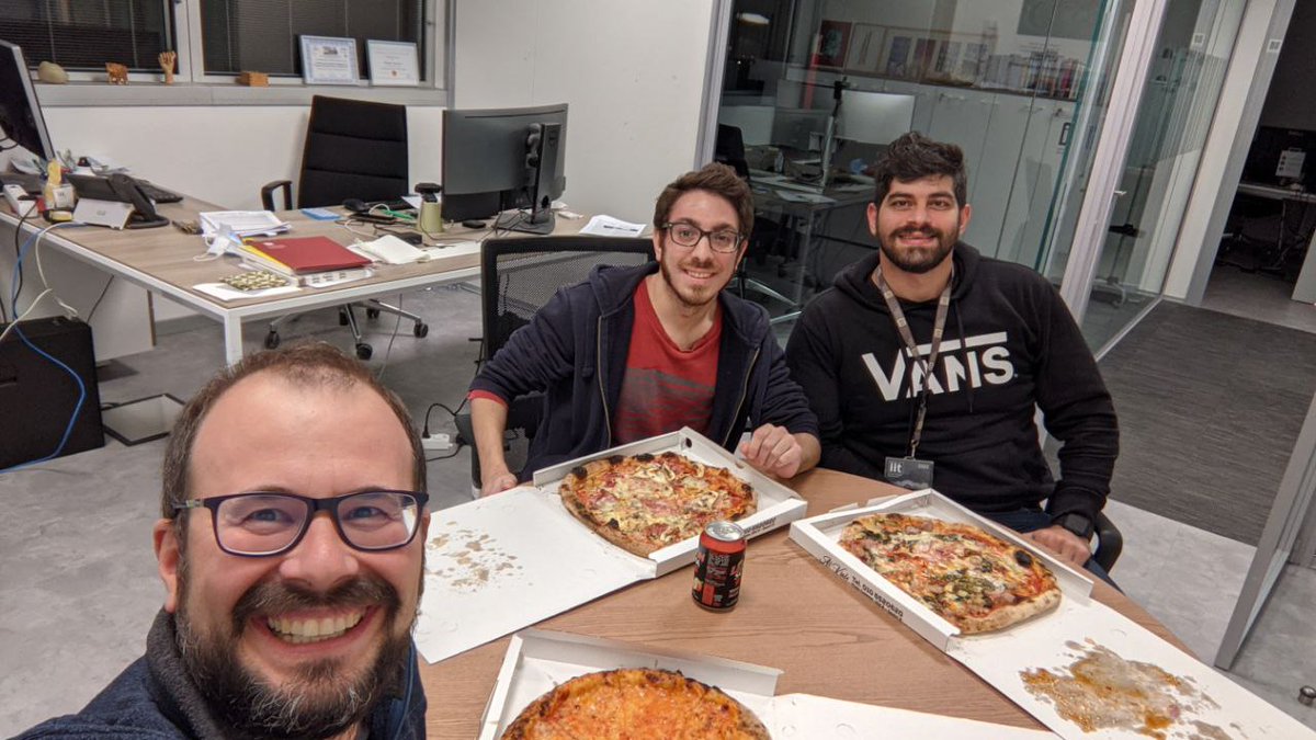 working hard towards tonight #CVPR deadline, the Italian way at PAVIS ;-)
<a href="/FGiuliari93/">Francesco Giuliari</a> <a href="/SMohammadi89/">Saber</a> <a href="/alessiodelbue/">Alessio Del Bue</a> 
#CVPR2022 #deadline
