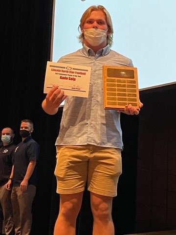 Congrats to <a href="/LNSFootball/">LNS Football</a> Defensive POY <a href="/thekadeseip23/">Kade Seip</a>. Set a school record of 60 solo tackles in a season breaking the one and only <a href="/Ldreimer2/">Luke Reimer</a> previous record. Only a Junior! #TheGatorWay