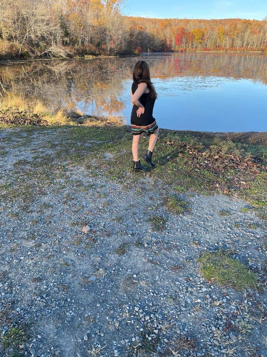 RandiRandia1's tweet photo. #fall #fall2021 #capture1 #seeit #FallInLove #FallingIntoYourSmile #Falling #fallcolors #FALLBACK https://t.co/lCX4cal4lc
