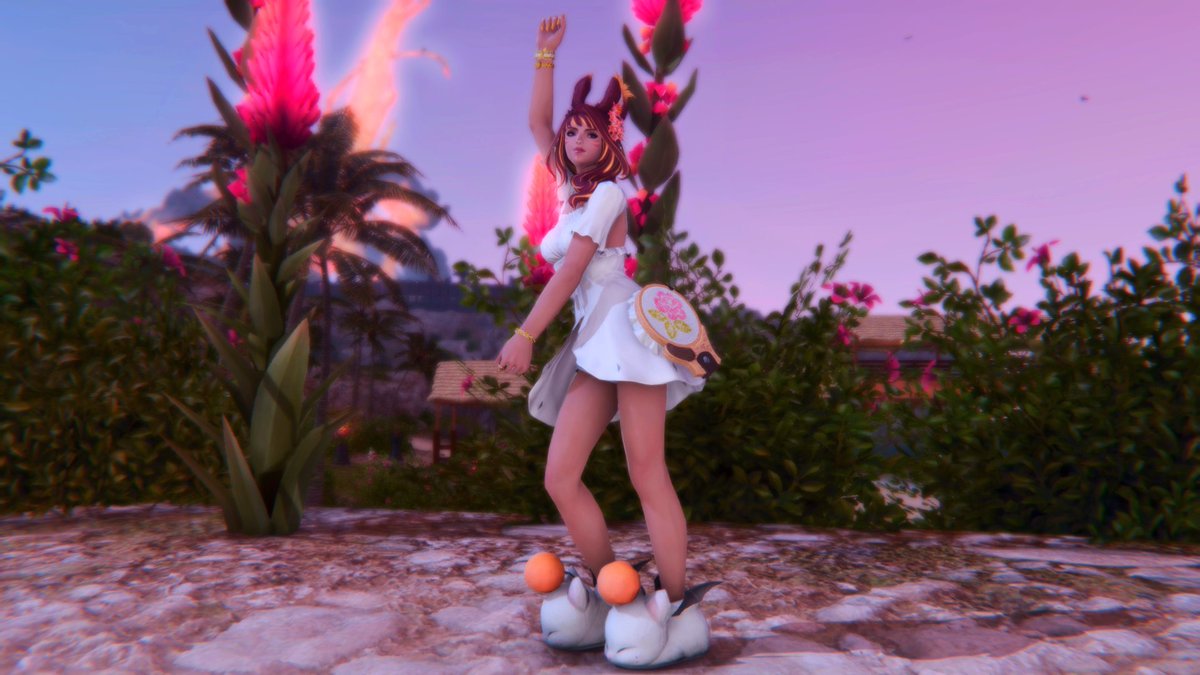 I give you Jenebe's crafting outfit.

You're welcome.

#FFXIV