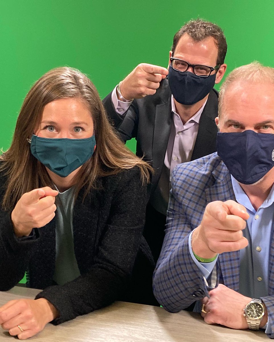 JulieKusiek's tweet photo. We had some fun at @LOHS_Legends today. Thank you to Principal Radmanovich for the tour and to Chris W. for joining. 

Great to see all the ways students are engaging in their studies, building community and getting some great experiences. 

#BeLegendary #epsb #WardF https://t.co/Y66h2FlPiG