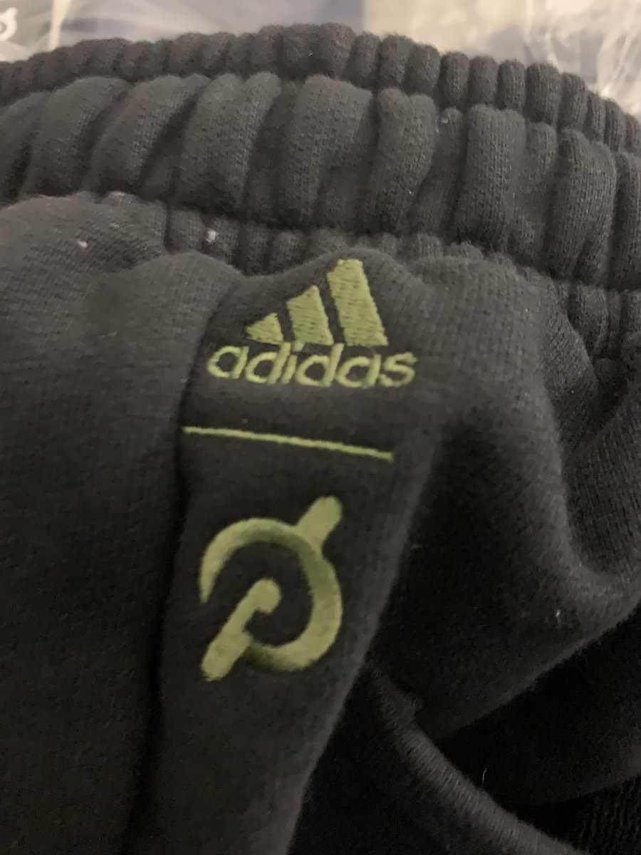 relientkenny's tweet photo. my #ivypark sweatpants came in and they are SOOOOFT AF😩🙌 #peletonpark https://t.co/0xcLIZq2ZX