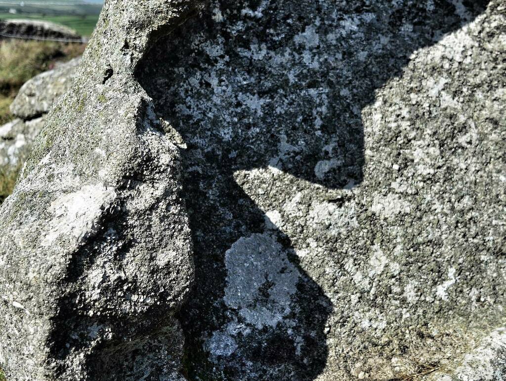 _rexhenry's tweet photo. holes. a language shared and appropriated from the natural to the manufactured. ancient memories recalled. #stoneholes, #menantol, #men-an-tol, #holesinstone, #sunshadow #ancientmonuments, #naturalmonuments, #landscapeobjects, #holedmegaliths, #monoliths… https://t.co/wYQftxjgYz https://t.co/GCtKoyKp7i