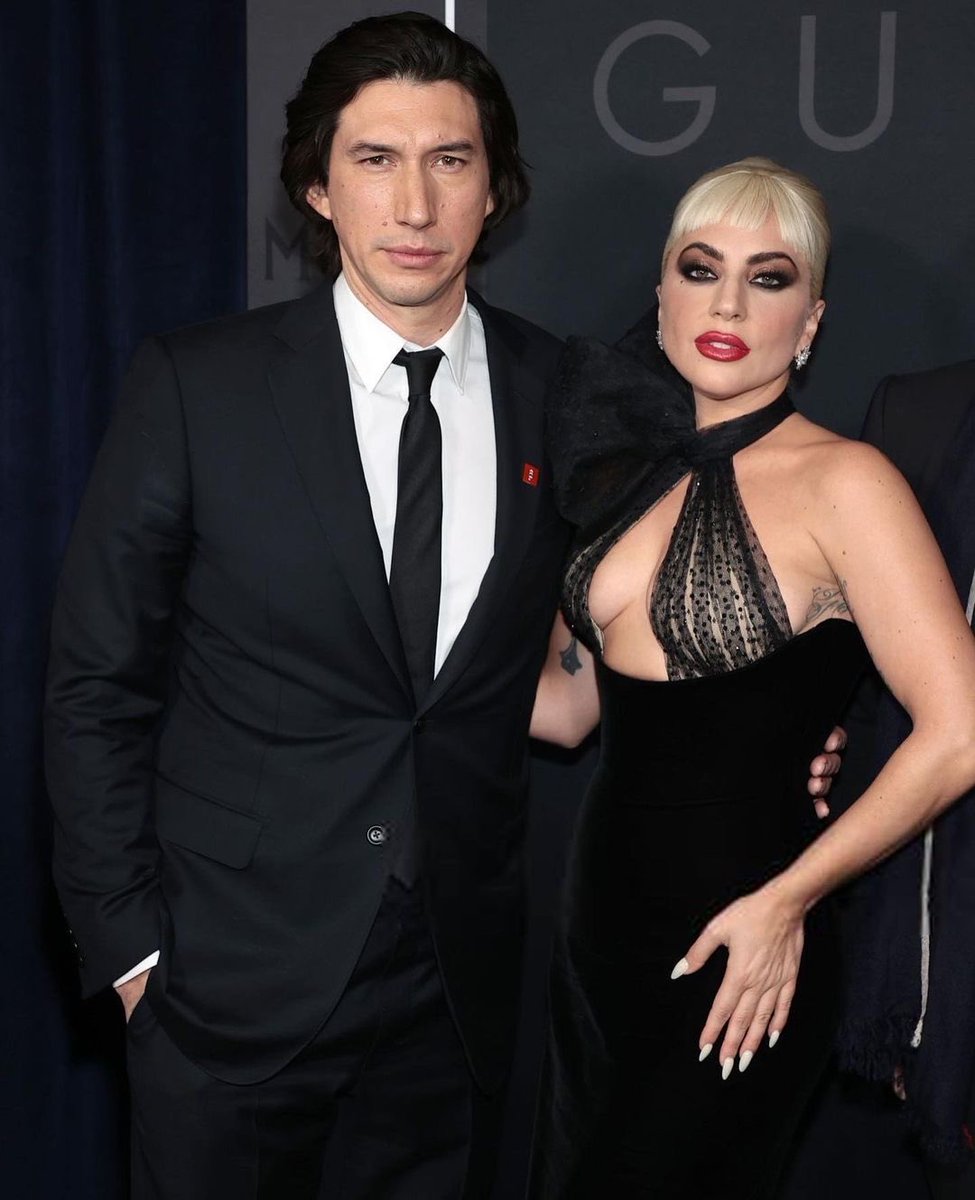 CWMEDIAFINANCE's tweet photo. #HouseofGucci Premiere NYC tonight
⁦@ladygaga⁩ #AdamDriver 🔥🔥🔥 https://t.co/5DEB8UuKOW
