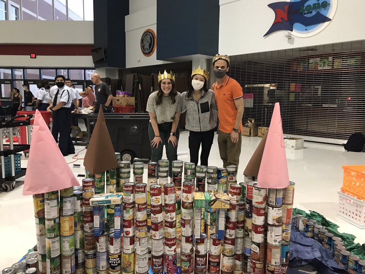 NHS_Brandeis's tweet photo. CANstruction 2021!!
Thanks to all the NHS members that came and helped out. We appreciate you!
•
We placed first for the most cans and second for creativity.
Way to go! https://t.co/neFBWESdGs