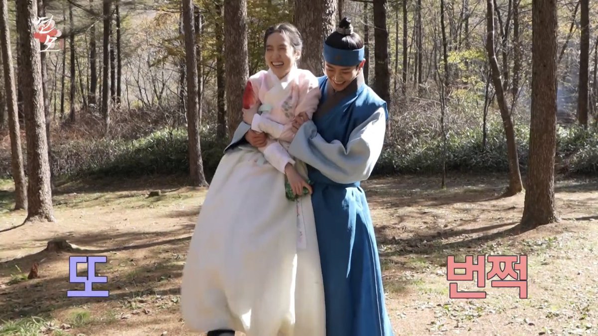 rowoon picking eunbin up at least four times in the making video WTF ARE THEY SO CUTE ALFKAKF 

#TheKingsAffection 
#TheKingsAffectionEp12