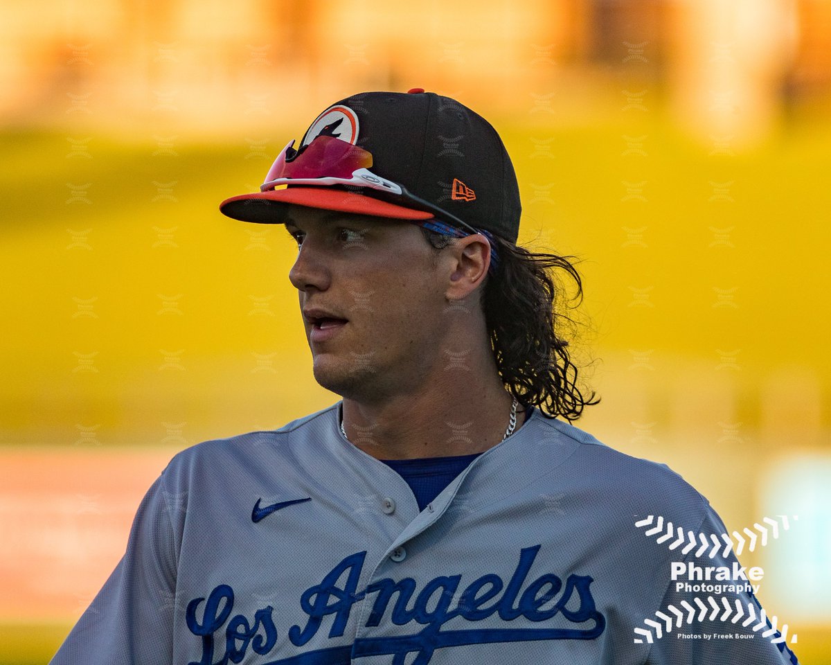 phrakephoto's tweet photo. James Outman (14) West Fall Stars LAD
@james_outman
@mark_lumber
#dodgers #lableedsblue #itfdb #losdoyers #ladodgers #dodgerblue #itsanlathing #latogther #dodgersst #runitback #fallstars #fallstarsgame #afl2021 #azfallleague @SacStBaseball #stingersup @FutureDodgers @DodgerFarm https://t.co/TPS13l4XvQ