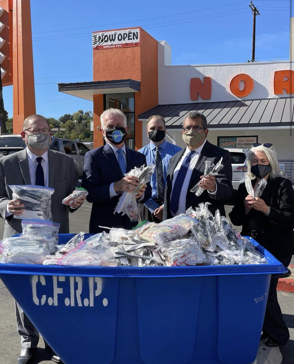 Yesterday, the #SkipTheStuff ordinance went into effect in Los Angeles City. Now, restaurants and delivery services will only provide single-use foodware accessories by request. Thank you Councilmembers <a href="/PaulKoretzCD5/">Paul Koretz</a> <a href="/PaulKrekorian/">Paul Krekorian</a>!