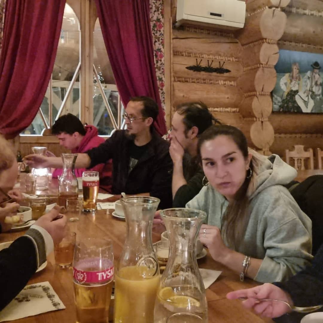 idea_gc's tweet photo. Avui cap a Wroclaw a participar en els assajos del #FestivalOfLove amb els membres @idea_gc @fundacioastres i Centre de dansa d'Art de Santa Coloma de Farners.
Projecte beneficiari de @europe_creative liderat per @CKWZ_ i #Replika i #IdeaGC com a socis.
#Ideagc
#FemXarxa https://t.co/qWGxNVfZEw