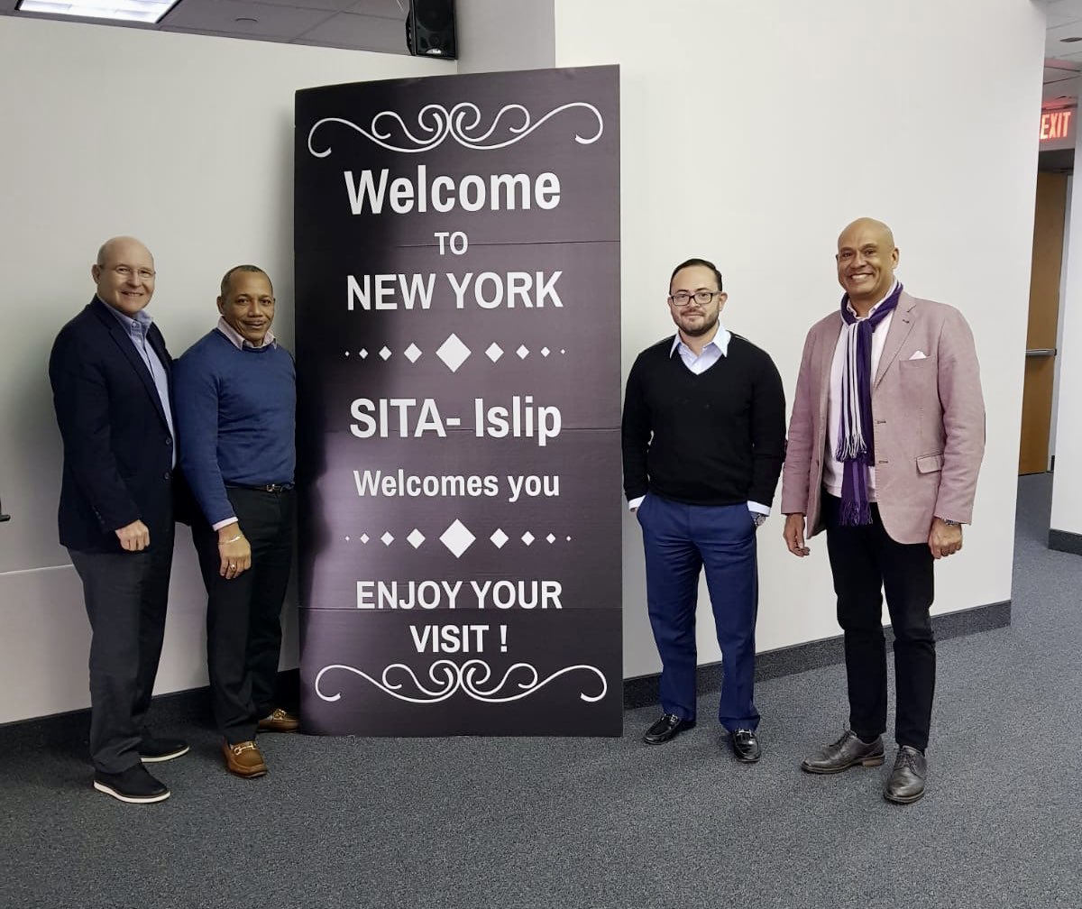 SITALatin's tweet photo. #UstedSabíaQué tenemos un laboratorio en #NY ? 🤔
El día de hoy estuvimos con Ricardo Hernández y Juan Belliard, CEO y COO de AERIS 🇨🇷 
Contáctenos para programar una visita 📧 https://t.co/EqOxnSfmBK