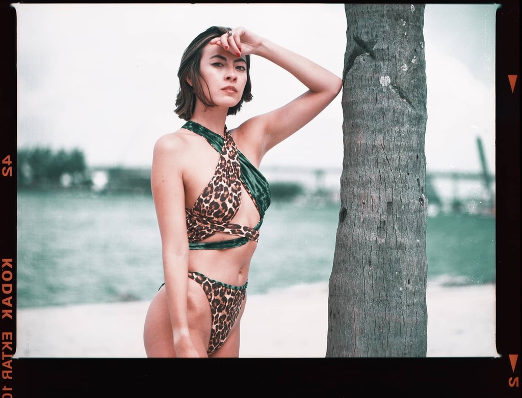 SeanGoldPhotos's tweet photo. First time ever shooting medium format film with @heidiers in Miami. https://t.co/YzNURtcOec https://t.co/1W1s6HAzWv