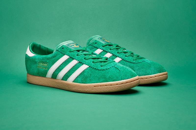 RetroSolesUK's tweet photo. Anyone got these in UK11 give me a shout please
#adidas #sns #sodermalm
RT Appreciated /// https://t.co/x4fpi0RPhR