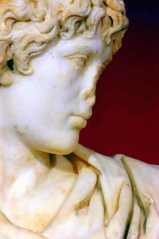 antinousgaygod's tweet photo. #NovemberCountdown to Antinous' birthday on 27 #November: #Antinous as #Androclus founder of #Ephesus and son of King #Codrus of #Athens. #İzmirArchaeologyMuseum #Turkey. https://t.co/bjnPQK5ohQ
