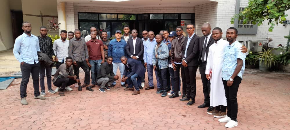 Nsiku_Saila's tweet photo. Heureux d'avoir eu un débat d'idée ce 16 nov 2021 autour de l'esprit PUR avec 25 jeunes qui ont accepté d'adhérer au PUR pour qu'ensemble nous contribuons à la construction de la nouvelle RDC, A tous les jeunes venez vous joindre à nous et participer à cette œuvre grandiose https://t.co/UQlSW8nAlr