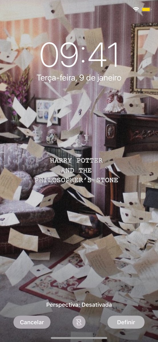 unlockscreen's tweet photo. #HarryPotter20thAnniversary #HarryPotter #DeVoltaAHogwarts 
— Pedra Filosofal | Philosopher’s Stone
rt and i'll dm it to you {comment 1,2,3 or 4} mbf!! /bel https://t.co/3GxDJMx8Rj