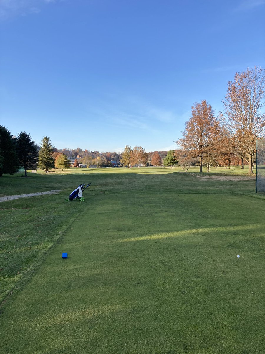 MichaelSMurray2's tweet image. Beautiful day on the golf course.