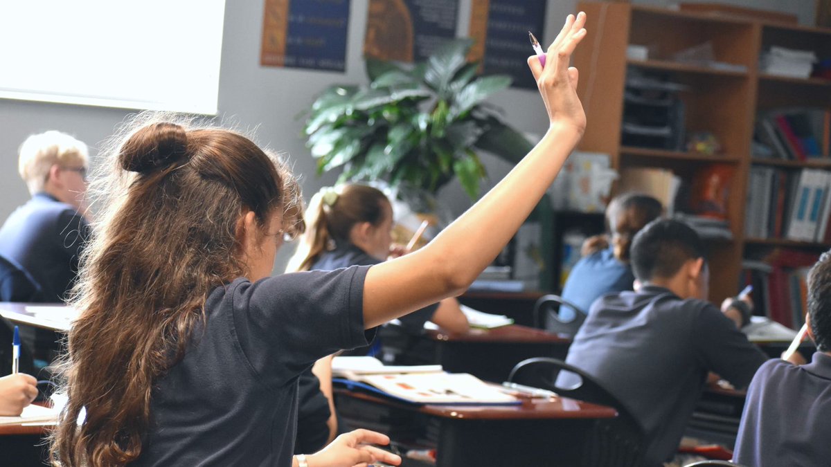 CommonSenseScty's tweet photo. #InspirationAlert: Founders Classical Academies (@FoundersClassic) partner with parents to foster a spirit of inquiry in students as they study personal liberty, virtue, and free enterprise. Find out more: https://t.co/4Lzs0gZfwT https://t.co/rr14r9xfAz