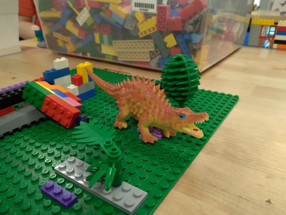 Bulldog_Library's tweet photo. We're in our final week of Dinovember. This week we're celebrating with dinosaur themed makerspace activities. Don't forget to wear your dinosaur gear on Friday! https://t.co/5ER36UwJJ3