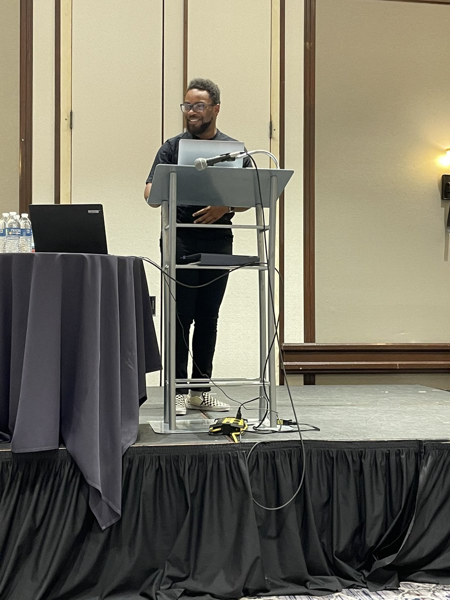 Leslieinlibrary's tweet photo. Enjoying Jay Coles at the Indiana Library Federation Annual Conference #forwardbound2021 https://t.co/U6XaivKkvO